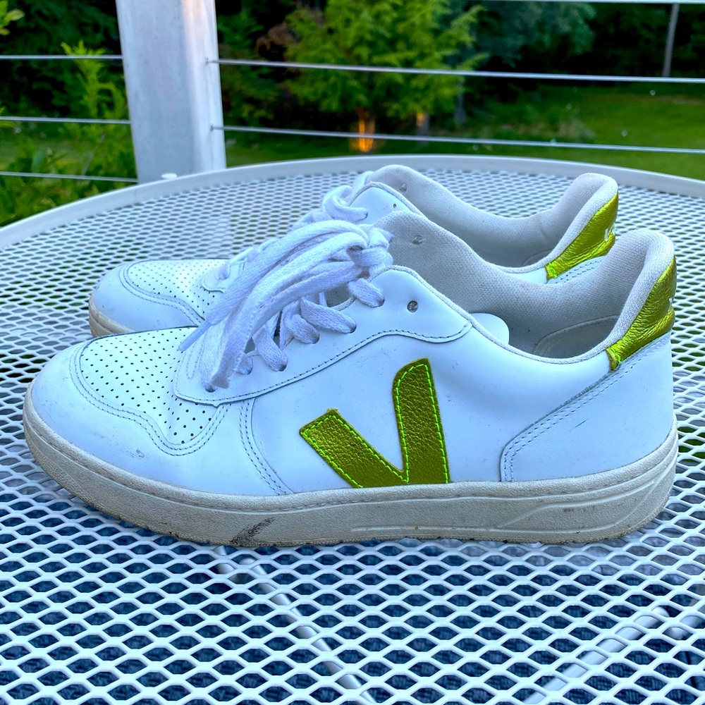 Veja sneakers
